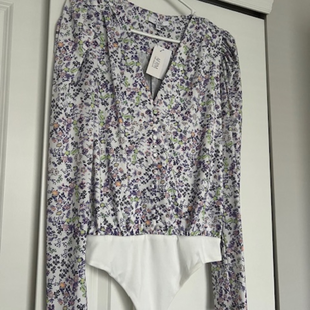 *NEW WITH TAGS* AFRM Floral Purple Longsleeve Bodysuit - Size L